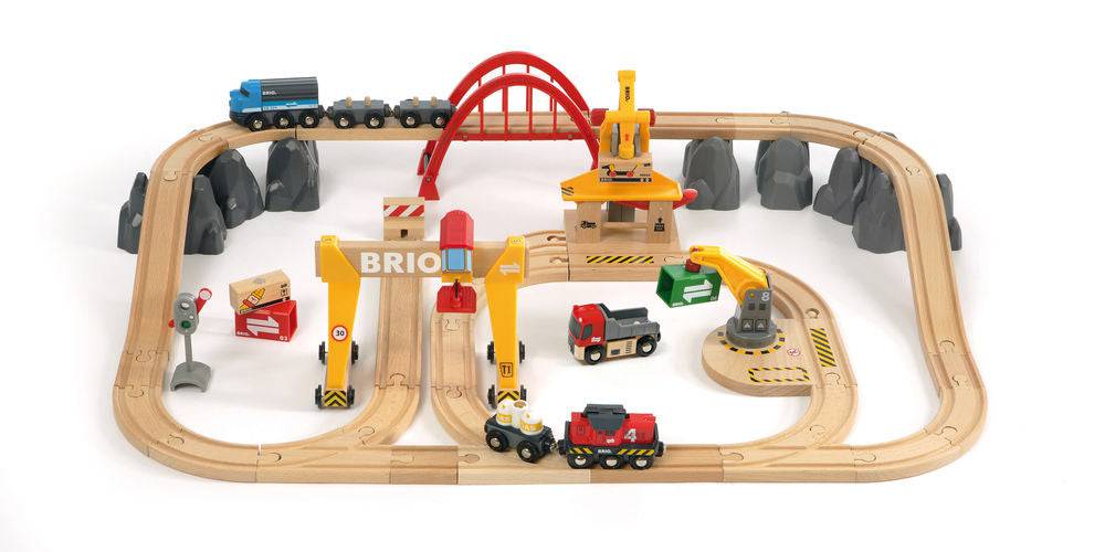 BRIO - Cargo Railway Deluxe Set 54 pieces - Ravensburger Australia & New Zealand